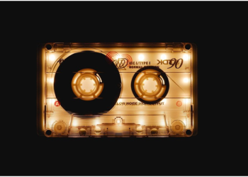 Evolution of The Music Industry Over the Past Decade